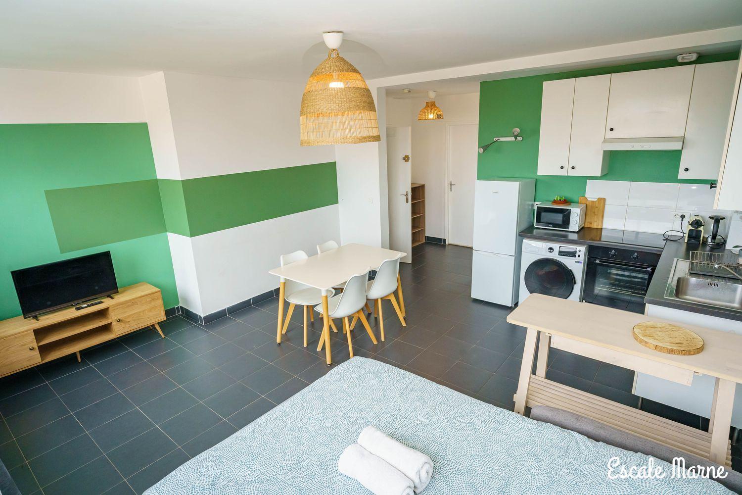Escale-Marne Fr - 201 - Free Parking - Free Luggage Storage - All Equipped - Linen Included - Washing Machine - Luxury Emma Mattress 160X200 - 10Mn Walk Metro 8 - Rer A - Panoramic View - From 1 To 6 Guests Maisons-Alfort Exterior foto